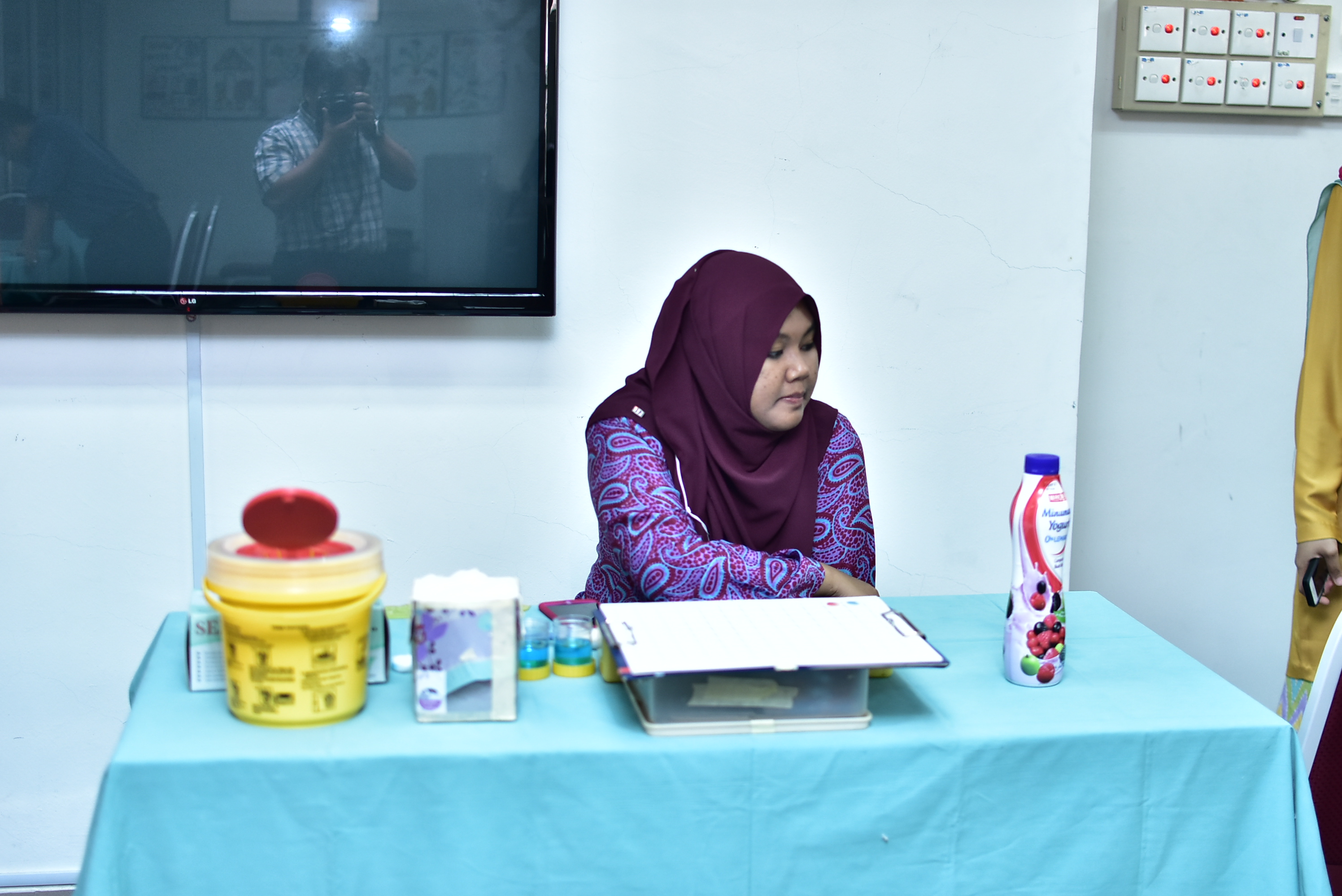 UKM 8983